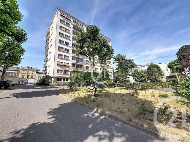 Appartement F2 à vendre - 2 pièces - 48.15 m2 - MONTREUIL - 93 - ILE-DE-FRANCE - Century 21 Croix De Chavaux