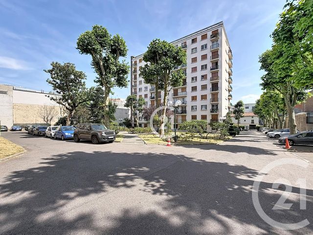 Appartement F2 à vendre - 2 pièces - 48.15 m2 - MONTREUIL - 93 - ILE-DE-FRANCE - Century 21 Croix De Chavaux
