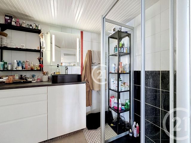 maison à vendre - 3 pièces - 55.0 m2 - MONTREUIL - 93 - ILE-DE-FRANCE - Century 21 Croix De Chavaux