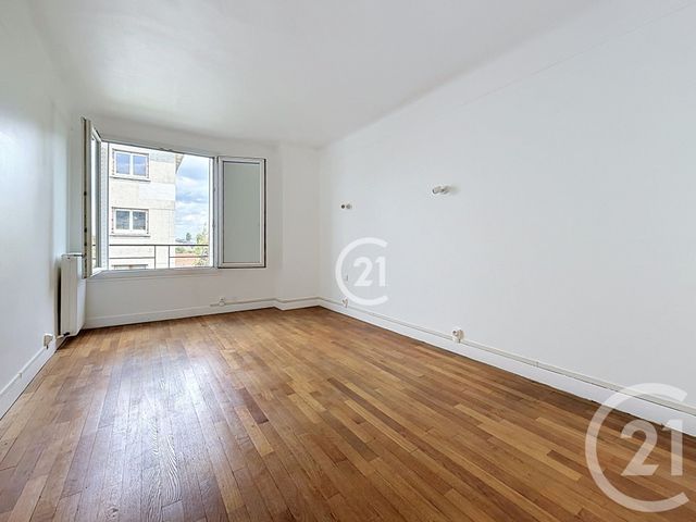Appartement F3 à vendre - 3 pièces - 66.95 m2 - MONTREUIL - 93 - ILE-DE-FRANCE - Century 21 Croix De Chavaux