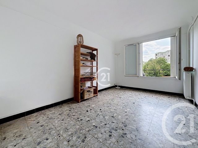 Appartement F3 à vendre - 3 pièces - 66.95 m2 - MONTREUIL - 93 - ILE-DE-FRANCE - Century 21 Croix De Chavaux