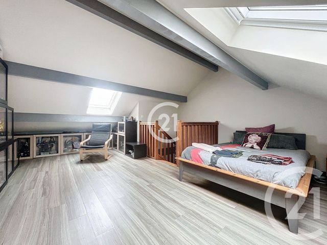 maison à vendre - 5 pièces - 85.11 m2 - MONTREUIL - 93 - ILE-DE-FRANCE - Century 21 Croix De Chavaux