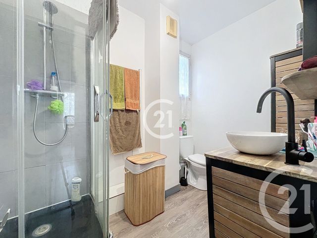 maison à vendre - 5 pièces - 85.11 m2 - MONTREUIL - 93 - ILE-DE-FRANCE - Century 21 Croix De Chavaux