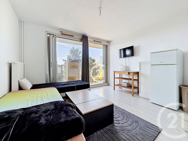 Appartement F1 à vendre MONTREUIL