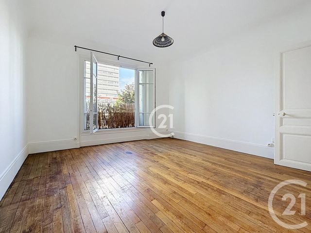 Appartement F1 à vendre - 1 pièce - 30.68 m2 - MONTREUIL - 93 - ILE-DE-FRANCE - Century 21 Croix De Chavaux