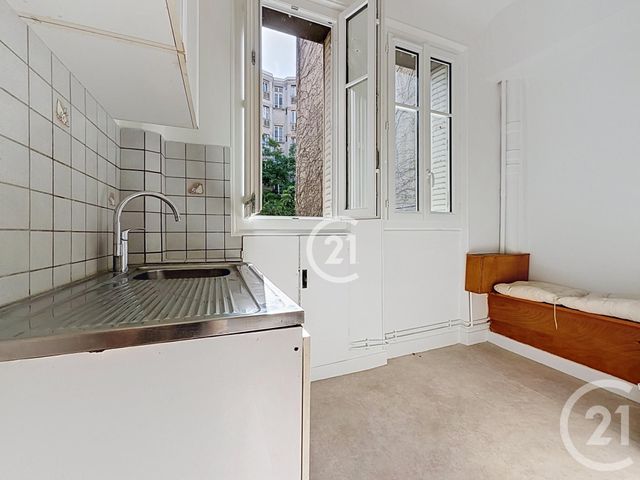 Appartement F1 à vendre - 1 pièce - 30.68 m2 - MONTREUIL - 93 - ILE-DE-FRANCE - Century 21 Croix De Chavaux