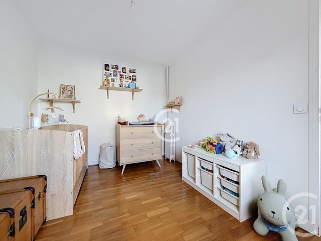 Appartement F3 à vendre - 3 pièces - 51.67 m2 - MONTREUIL - 93 - ILE-DE-FRANCE - Century 21 Croix De Chavaux