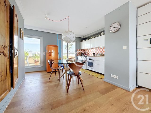 Appartement F3 à vendre - 3 pièces - 79.0 m2 - MONTREUIL - 93 - ILE-DE-FRANCE - Century 21 Croix De Chavaux