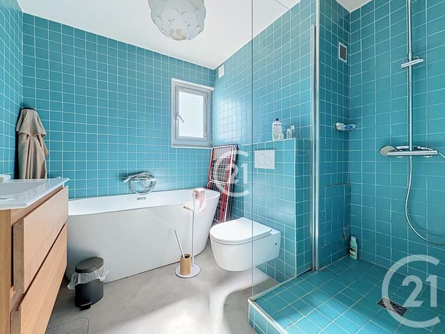 Appartement F3 à vendre - 3 pièces - 79.0 m2 - MONTREUIL - 93 - ILE-DE-FRANCE - Century 21 Croix De Chavaux