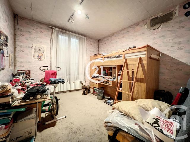 Appartement F5 à vendre - 5 pièces - 82.93 m2 - MONTREUIL - 93 - ILE-DE-FRANCE - Century 21 Croix De Chavaux