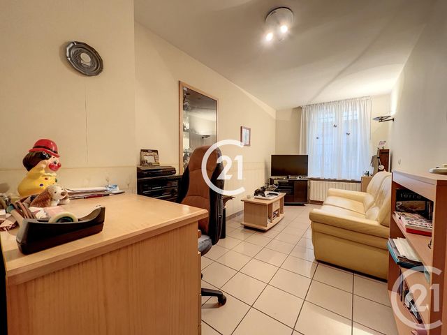 Appartement F5 à vendre - 5 pièces - 82.93 m2 - MONTREUIL - 93 - ILE-DE-FRANCE - Century 21 Croix De Chavaux
