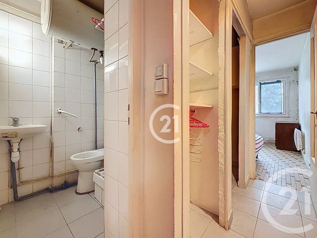 Appartement Studio à vendre - 1 pièce - 16.21 m2 - MONTREUIL - 93 - ILE-DE-FRANCE - Century 21 Croix De Chavaux