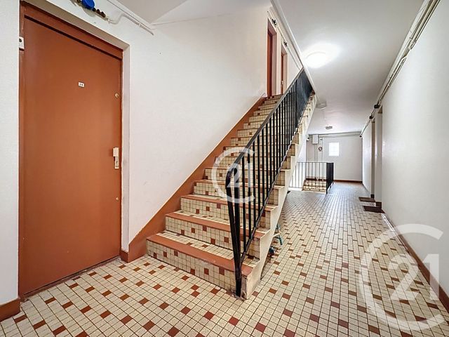 Appartement Studio à vendre - 1 pièce - 16.21 m2 - MONTREUIL - 93 - ILE-DE-FRANCE - Century 21 Croix De Chavaux