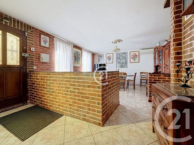 maison à vendre - 5 pièces - 97.75 m2 - MONTREUIL - 93 - ILE-DE-FRANCE - Century 21 Croix De Chavaux