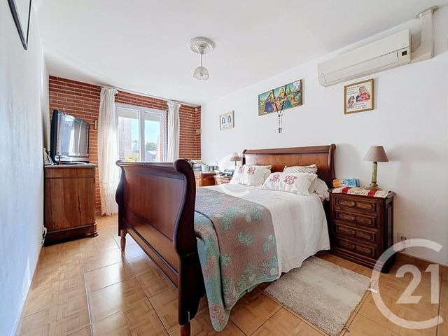 maison à vendre - 5 pièces - 97.75 m2 - MONTREUIL - 93 - ILE-DE-FRANCE - Century 21 Croix De Chavaux