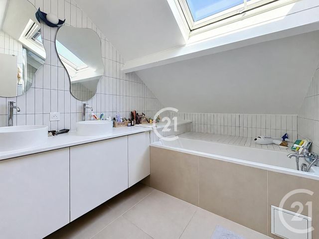 maison à vendre - 9 pièces - 180.0 m2 - MONTREUIL - 93 - ILE-DE-FRANCE - Century 21 Croix De Chavaux