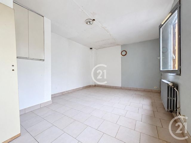maison à vendre - 8 pièces - 137.4 m2 - MONTREUIL - 93 - ILE-DE-FRANCE - Century 21 Croix De Chavaux